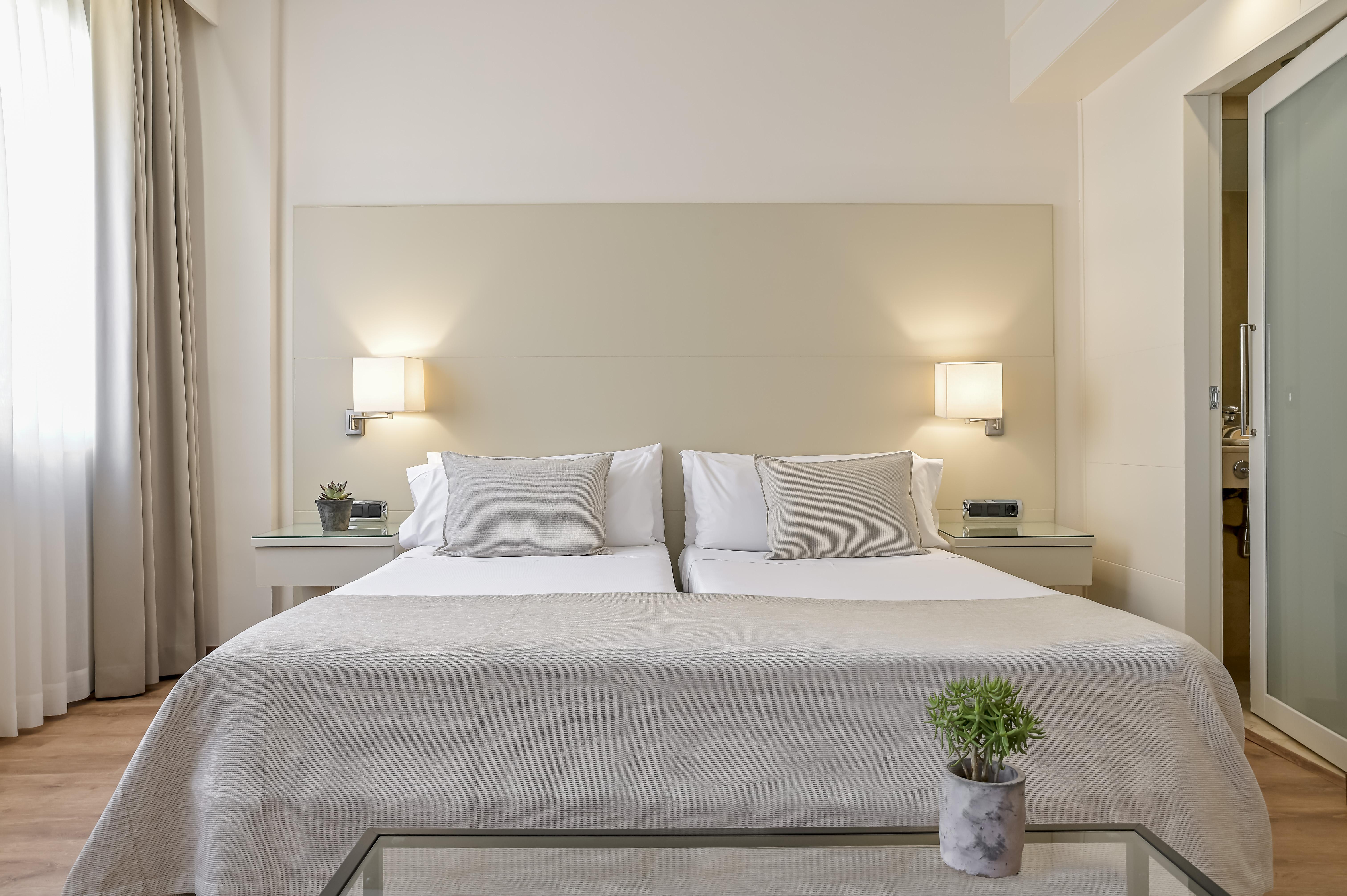 Mariano Cubi Hotel
